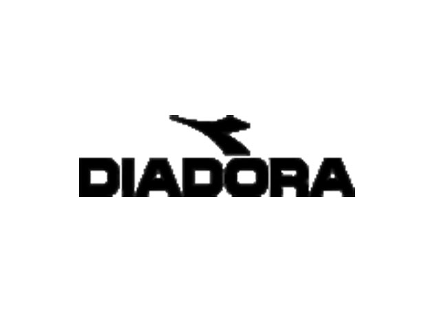  Diadora 